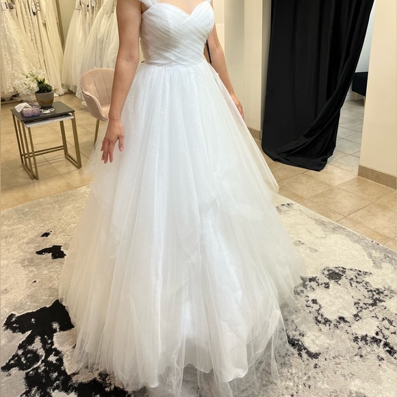 Wedding dress, Evening dress - Picture 4 of 8